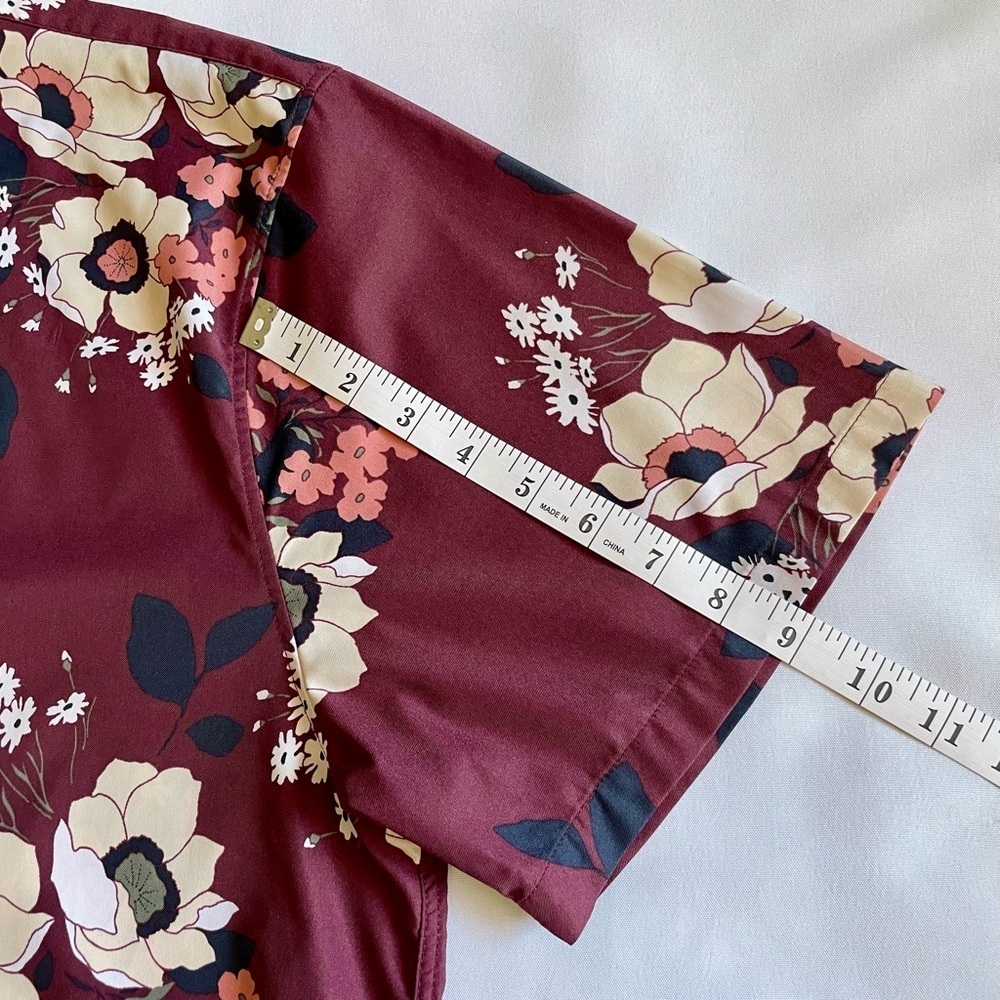 Abercrombie & Fitch Men’s Hawaiian Shirt Maroon Floral Size 2XL Short Sleeve - Picture 5 of 6
